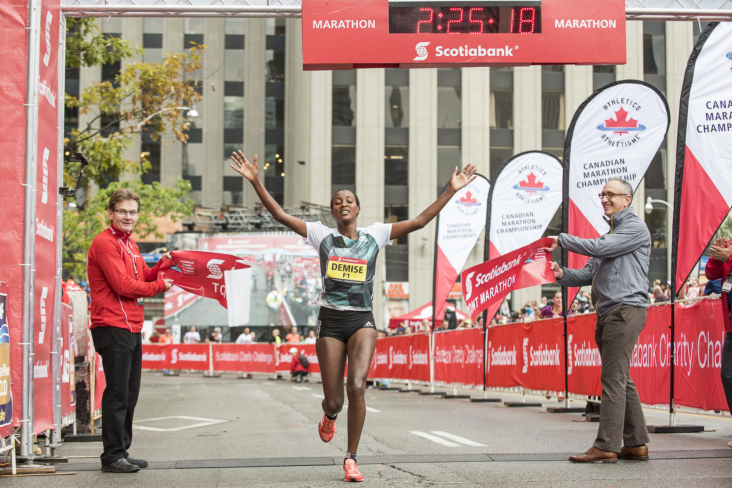 Ethiopia’s Shure Demise Seeks Third Victory at TCS Toronto Waterfront Marathon